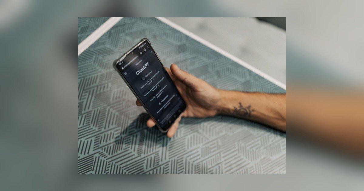 ChatGPT Free e Go começam a receber o GPT-6 Luna e a “Intelligent UI”